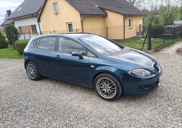 Seat Leon cena 15900 przebieg: 238500, rok produkcji 2006 z Łowicz małe 67